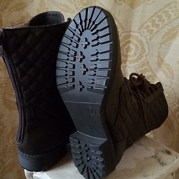 Joe Boxer Brown Quilted Faux Leather Boots - Picture 4 of 5